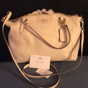 Brand new super chic coach purse!!! 🔥